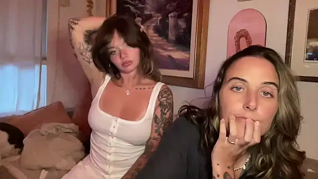 lill daddysgirl online show from April 21, 2026, 2:26 am