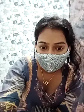 Hot Baby250 online show from April 24, 2026, 3:36 pm