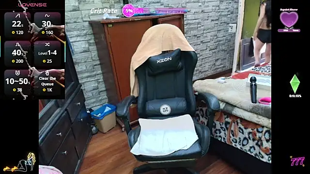 playboybunny-- online show from April 9, 2026, 6:35 pm