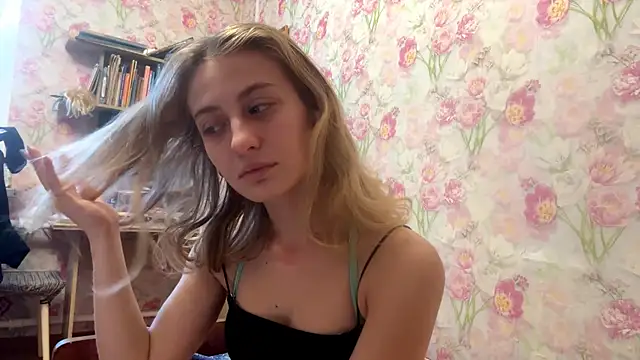 Snapshot of AmeliLia chatting on January 11, 2026, 6:29 am AmeliLia online show from January 11, 2026, 6:29 am