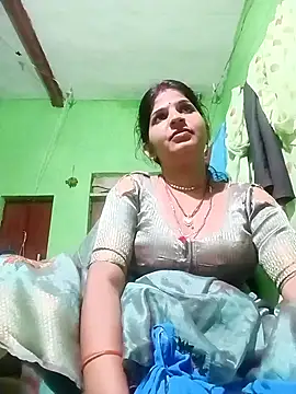 Karishma cute online show from November 2, 2025, 2:30 pm