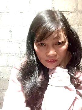 Snapshot of siusiu-00 chatting on February 9, 2026, 10:25 pm siusiu-00 online show from February 9, 2026, 10:25 pm