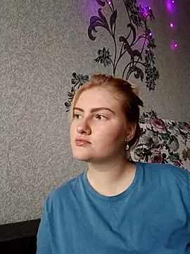 Snapshot of karkinn chatting on November 5, 2025, 11:54 am karkinn online show from November 5, 2025, 11:54 am