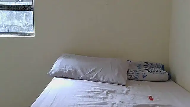 Snapshot of sexy-Noxy chatting on February 23, 2026, 10:45 am sexy-Noxy online show from February 23, 2026, 10:45 am