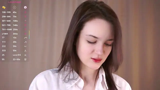 Snapshot of AundreaMarsell chatting on October 18, 2025, 7:53 am AundreaMarsell online show from October 18, 2025, 7:53 am