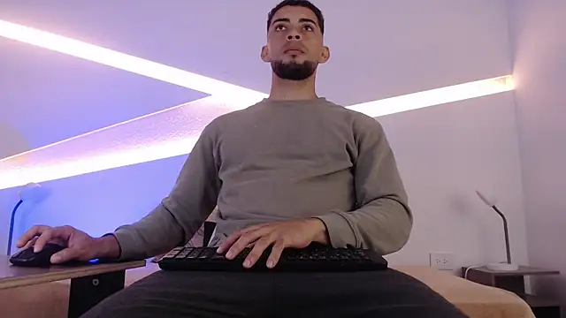 Snapshot of Daron_66 chatting on October 24, 2025, 1:51 pm Daron 66 online show from October 24, 2025, 1:51 pm