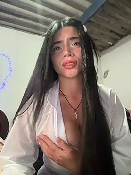 PamelaJonsom  online show from February 17, 2026, 10:38 pm