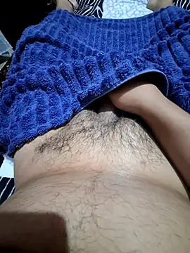 Snapshot of Raczos chatting on October 22, 2025, 4:29 pm Raczos online show from October 22, 2025, 4:29 pm