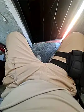 Snapshot of Raczos chatting on October 26, 2025, 5:19 pm Raczos online show from October 26, 2025, 5:19 pm