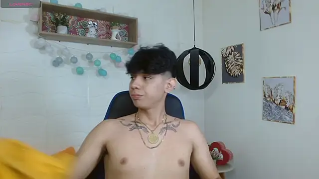 Snapshot of jeander186 chatting on October 20, 2025, 3:34 pm jeander186 online show from October 20, 2025, 3:34 pm