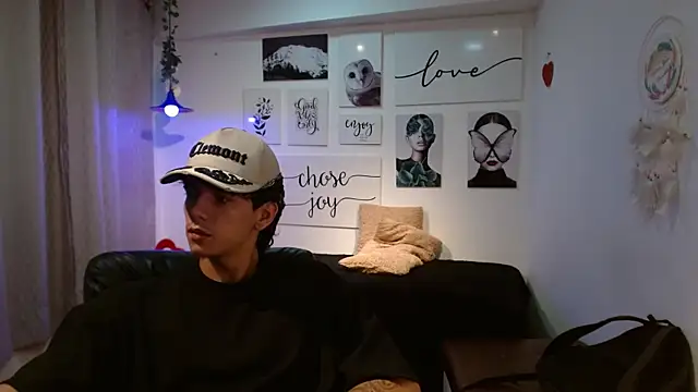 AmethystShadow17 online show from February 27, 2026, 7:36 pm