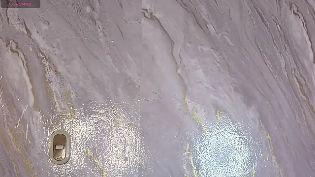 Snapshot of Lexie_Rossee chatting on February 16, 2026, 9:22 pm Lexie Rossee online show from February 16, 2026, 9:22 pm