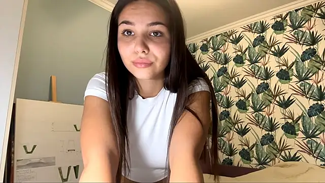 Snapshot of StawBerrys chatting on October 23, 2025, 9:46 pm StawBerrys online show from October 23, 2025, 9:46 pm