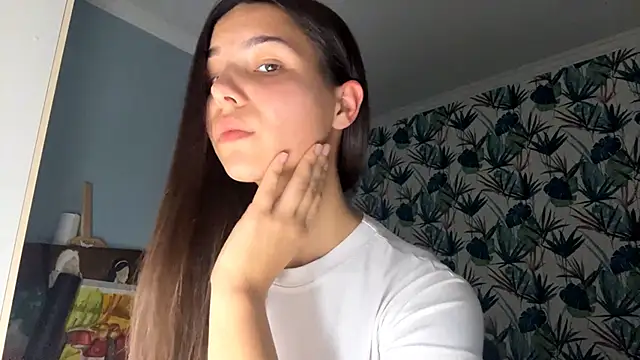 Snapshot of StawBerrys chatting on November 17, 2025, 8:14 pm StawBerrys online show from November 17, 2025, 8:14 pm