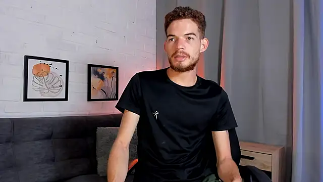 MATEO HUNTER online show from October 16, 2025, 1:12 pm