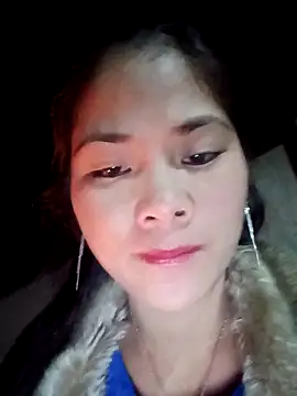 Snapshot of Lyssa-a chatting on November 3, 2025, 10:32 pm Lyssa-a online show from November 3, 2025, 10:32 pm