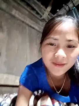 Snapshot of Lyssa-a chatting on November 12, 2025, 2:01 am Lyssa-a online show from November 12, 2025, 2:01 am