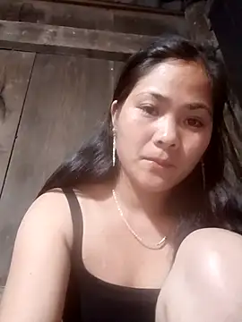 Lyssa-a online show from April 3, 2026, 3:43 pm