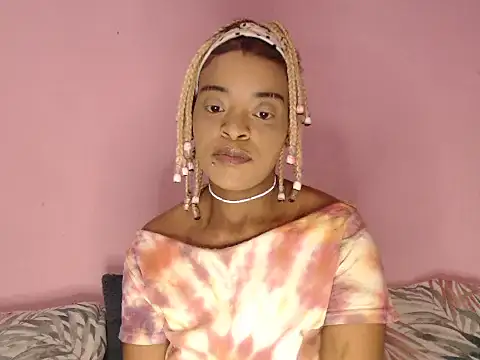 Snapshot of fifiqueen25 chatting on October 19, 2025, 9:10 am fifiqueen25 online show from October 19, 2025, 9:10 am