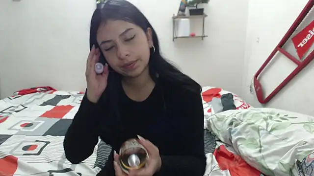 Lya Hall  online show from February 13, 2026, 11:45 pm