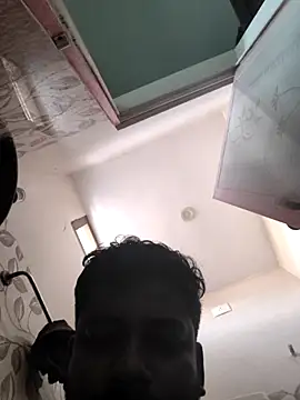 Snapshot of Vickyins480000 chatting on October 20, 2025, 1:39 am Vickyins480000 online show from October 20, 2025, 1:39 am