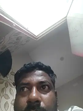 Snapshot of Vickyins480000 chatting on November 24, 2025, 12:43 am Vickyins480000 online show from November 24, 2025, 12:43 am