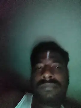 Snapshot of Vickyins480000 chatting on November 26, 2025, 5:36 pm Vickyins480000 online show from November 26, 2025, 5:36 pm