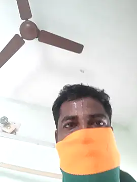 Snapshot of Vickyins480000 chatting on December 1, 2025, 3:55 am Vickyins480000 online show from December 1, 2025, 3:55 am