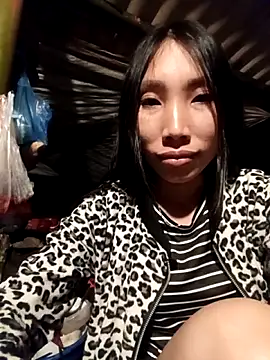 -Kem-01 online show from March 18, 2026, 12:52 pm