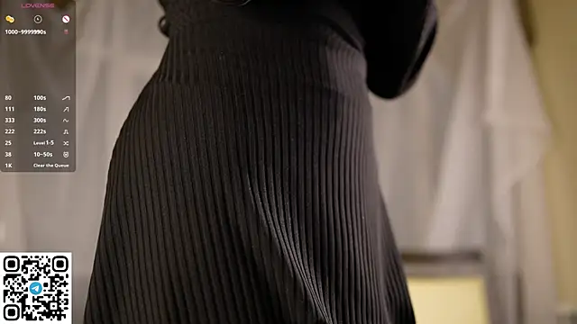 Erosyne online show from April 24, 2026, 5:15 pm