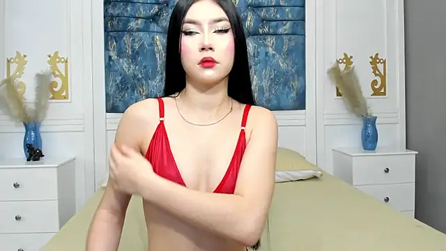 Snapshot of BellaDalthon chatting on November 8, 2025, 11:10 am BellaDalthon online show from November 8, 2025, 11:10 am