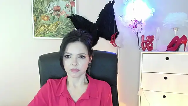 Snapshot of Mollybloom40 chatting on February 19, 2026, 2:35 pm Mollybloom40 online show from February 19, 2026, 2:35 pm