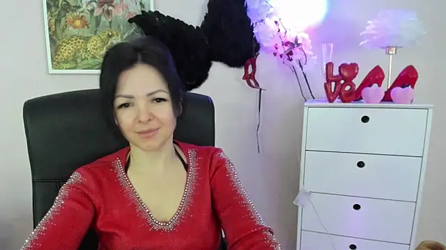 Snapshot of Mollybloom40 chatting on February 23, 2026, 7:50 am Mollybloom40 online show from February 23, 2026, 7:50 am