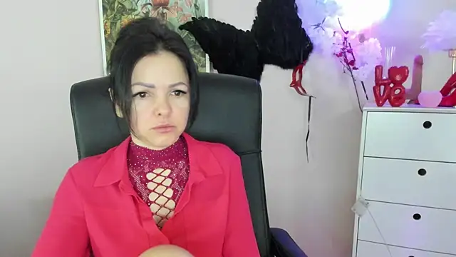 Snapshot of Mollybloom40 chatting on February 27, 2026, 7:52 am Mollybloom40 online show from February 27, 2026, 7:52 am