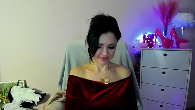 Snapshot of Mollybloom40 chatting on April 1, 2026, 1:41 pm Mollybloom40 online show from April 1, 2026, 1:41 pm