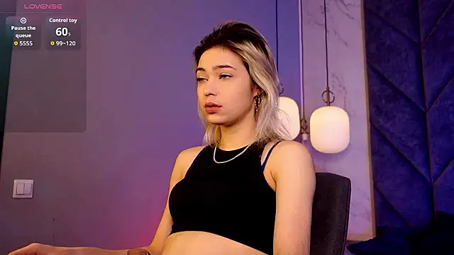 AlysiaSun  online show from February 2, 2026, 10:30 pm