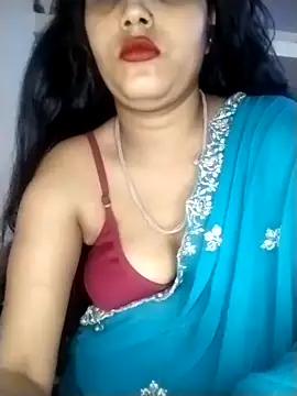 Snapshot of strip_queennn chatting on February 19, 2026, 4:58 pm strip queennn online show from February 19, 2026, 4:58 pm