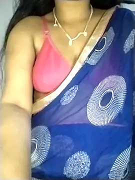 Snapshot of strip_queennn chatting on February 24, 2026, 5:22 pm strip queennn online show from February 24, 2026, 5:22 pm