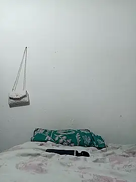 toxic sweet 1 online show from November 26, 2025, 4:35 am