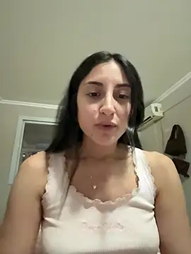 itsmiasofia online show from May 22, 2026, 11:54 pm