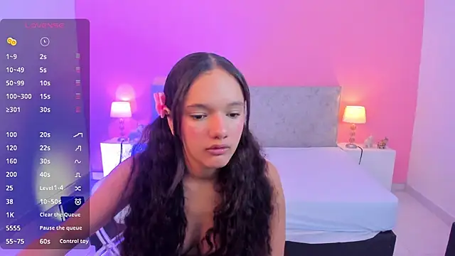 Snapshot of ZairaGlow chatting on November 17, 2025, 12:00 pm ZairaGlow online show from November 17, 2025, 12:00 pm