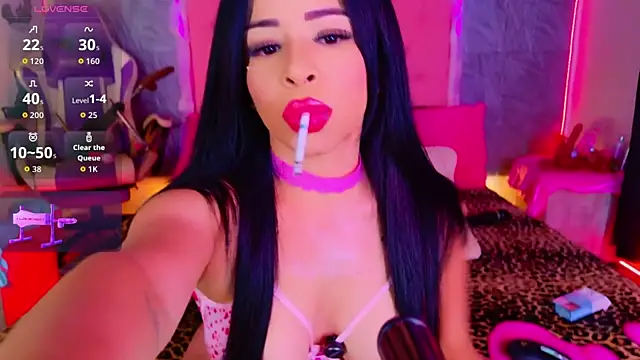 Snapshot of Jessyferrary chatting on November 4, 2025, 3:22 pm Jessyferrary online show from November 4, 2025, 3:22 pm