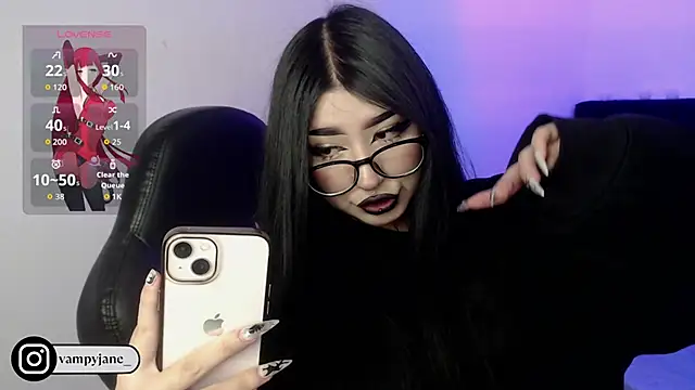 VamppyJane online show from October 31, 2025, 12:33 am