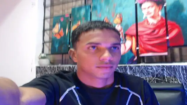 Natan Latino online show from April 13, 2026, 1:11 am