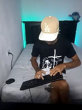 Snapshot of abraaham chatting on October 29, 2025, 8:49 am abraaham online show from October 29, 2025, 8:49 am