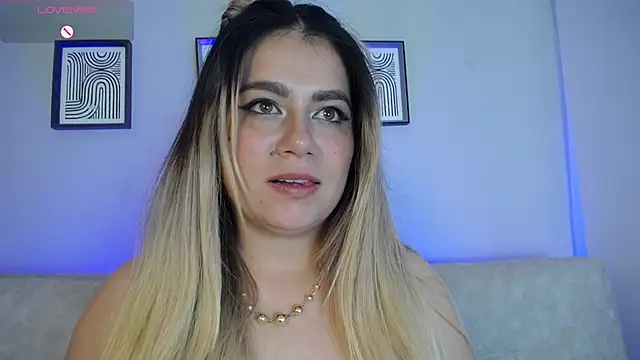 Sweet Bella Valery online show from March 7, 2026, 11:24 pm