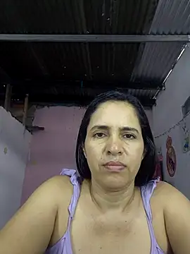 Snapshot of Selenahot23sexy chatting on October 24, 2025, 2:13 pm Selenahot23sexy online show from October 24, 2025, 2:13 pm