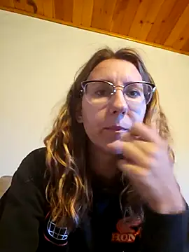 Snapshot of pleasureme24k chatting on October 16, 2025, 6:09 pm pleasureme24k online show from October 16, 2025, 6:09 pm