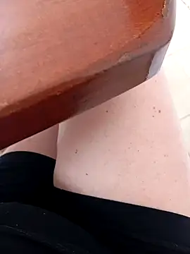 Snapshot of Taradinha_pelosogro chatting on November 13, 2025, 9:41 am Taradinha pelosogro online show from November 13, 2025, 9:41 am