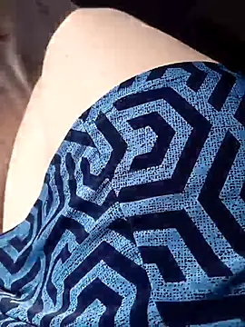 Snapshot of Taradinha_pelosogro chatting on December 21, 2025, 8:05 pm Taradinha pelosogro online show from December 21, 2025, 8:05 pm